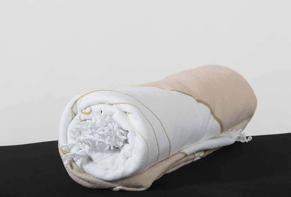 Rundes Badetuch/Frotteetuch/Strandtuch, zusammengerollt – Juerg Siegrist AG Werbeartikel