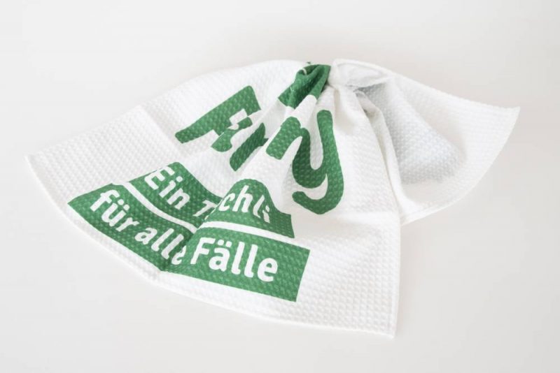 Küchentuch aus Baumwolle mit trendiger Waffelstruktur.