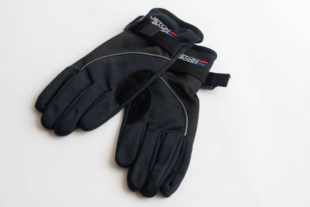 handschuhe-für-skifahren-bestickt-jeton-2000-schwarz-juerg-siegrist-ag