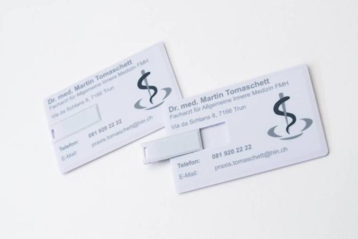 usb-stick-im-kreditkartenformat-mit-ihrer-werbung-juerg-siegrist-ag