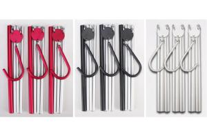 faltbarer-kleiderbügel-mit-lasergravur-juerg-siegrist-ag