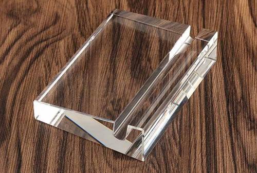 halterdisplay-ständer-aus-glas-für-produkte-juerg-siegrist-ag