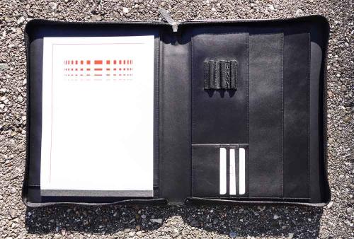 schreibmappe-arbeitsmappe-nappaleder-geprägt-juerg-siegrist-ag