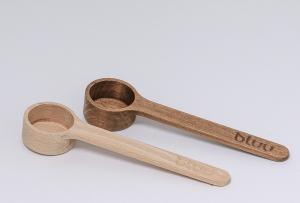 holzlöffel-dosierlöffel-mit-laserung-juerg-siegrist-ag-4
