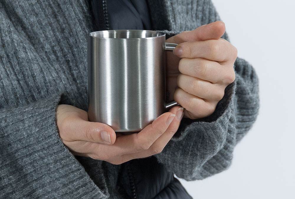 Edelstahlbecher mit Logo gelasert – Juerg Siegrist AG