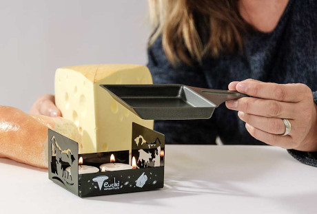 Mini-Raclette-Set mit Schweizer Design und Lasergravur – Juerg Siegrist AG Werbeartikel
