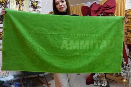 Badefrottiertuch Jacquard-gewoben Ton in Ton – Juerg Siegrist AG Werbeartikel