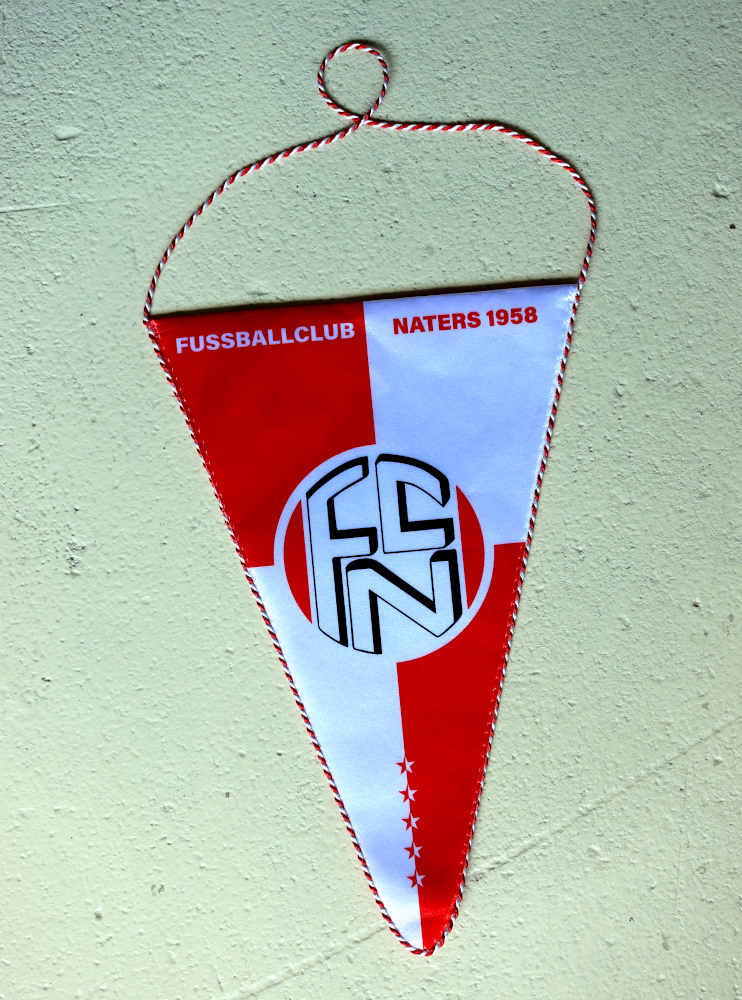 Dreieckswimpel/Übergabewimpel bedruckt – Juerg Siegrist AG Werbeartikel