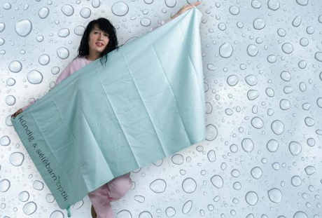 Grosses Mikrofasertuch in Ihrer Wunschfarbe – Juerg Siegrist AG Werbeartikel